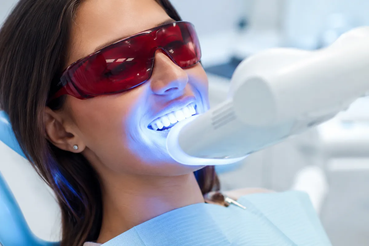 Albire dentară BRIGHTLINE Dental